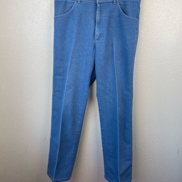 Wrangler Other - Wrangler Jeans Size 36X32 EUC